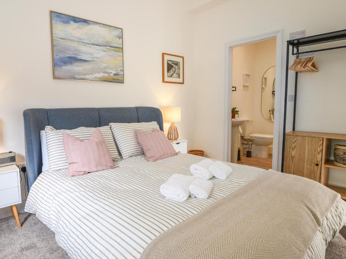 Apartamento Seaward Lyme Regis Exterior foto